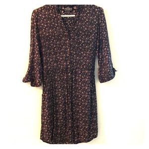 Angie Floral dress with tie at waist and pockets